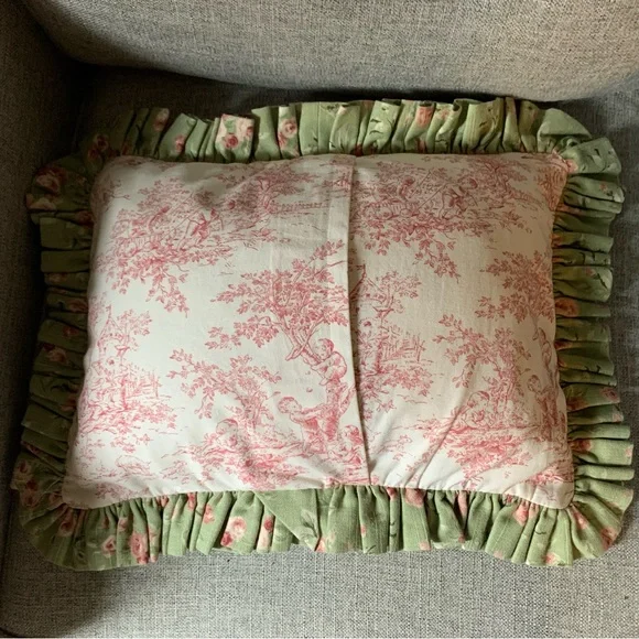 Pair of Rose Ruffled Off White & Pink Toile Pillows - Picture 5 of 12